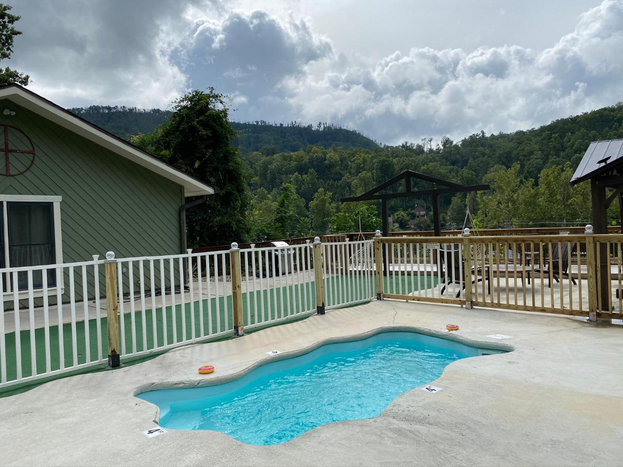 Relaxing 3Br Cottage 1 Mile To Main St Attractions Views Gatlinburg Zewnętrze zdjęcie